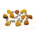 10 items Amber pendants AP102