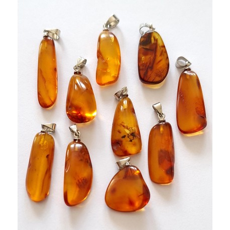 10 items Amber pendants AP121